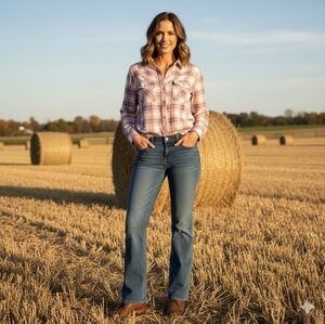 VTG Levi's 515 Bootcut Jeans Size 8 Short